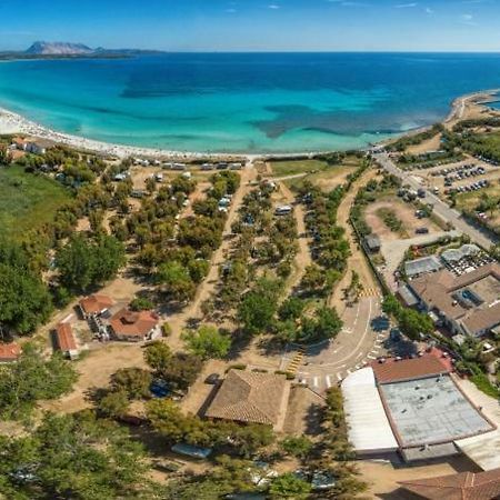 Camping San Teodoro La Cinta Hotel Bagian luar foto