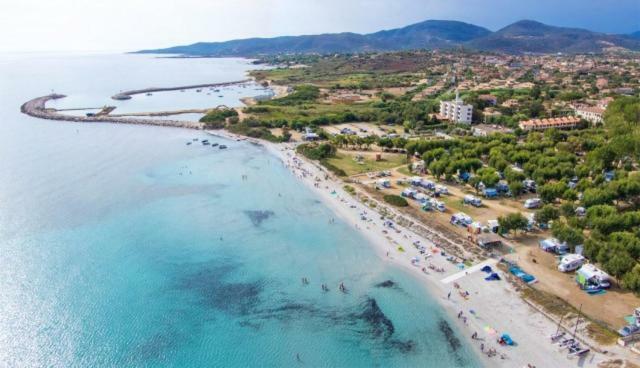 Camping San Teodoro La Cinta Hotel Bagian luar foto