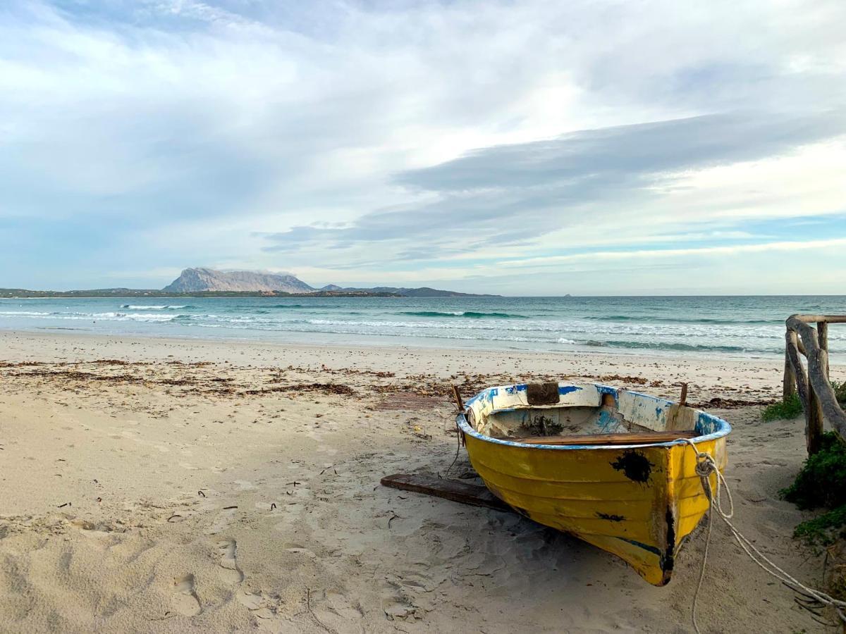 Camping San Teodoro La Cinta Hotel Bagian luar foto